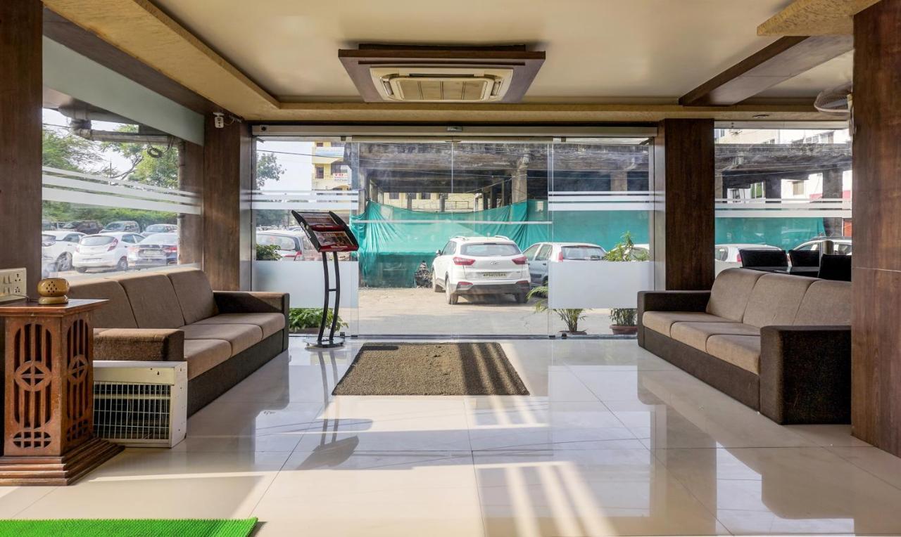 Treebo Trip Ganpati Hotel โบปาล ภายนอก รูปภาพ